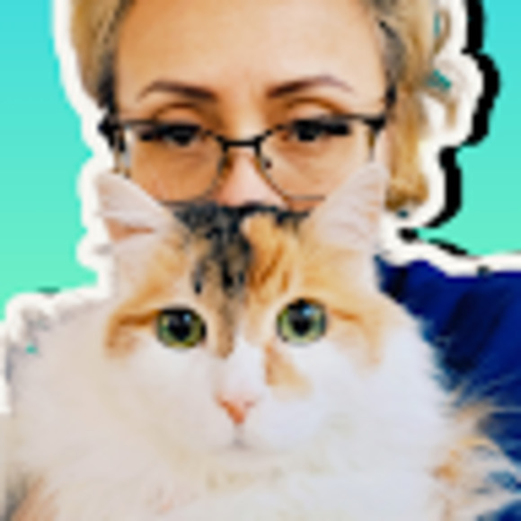 Meet your Posher, Nadya - Picture 1 of 1